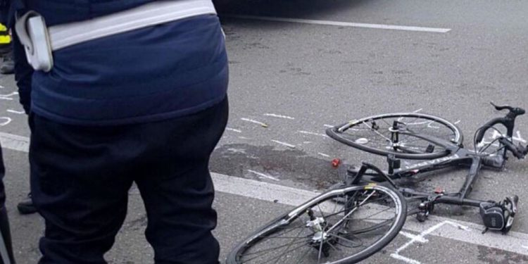 Milano, drogato e senza patente: arrestato chi ha ucciso bimbo di 11 anni in bici