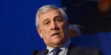 Elezioni 2022, Tajani: “Azione getta la maschera, è quinta colonna Pd”