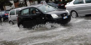 Maltempo, piogge e temporali al Sud: allerta gialla in 5 regioni