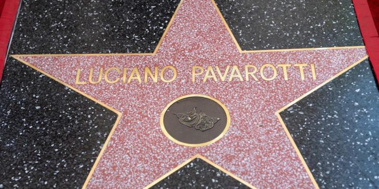Pavarotti, posata la stella sulla Walk of fame a Hollywood