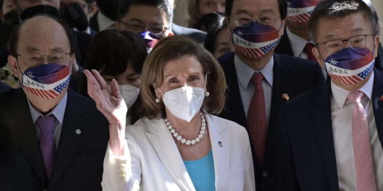 Taiwan, Pelosi: “Qui in pace, non vi abbandoneremo”