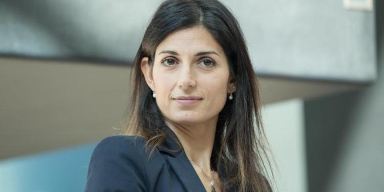 Elezioni 2022, Raggi: “Subito regole chiare per parlamentarie M5S”