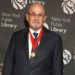 Salman Rushdie aggredito a New York