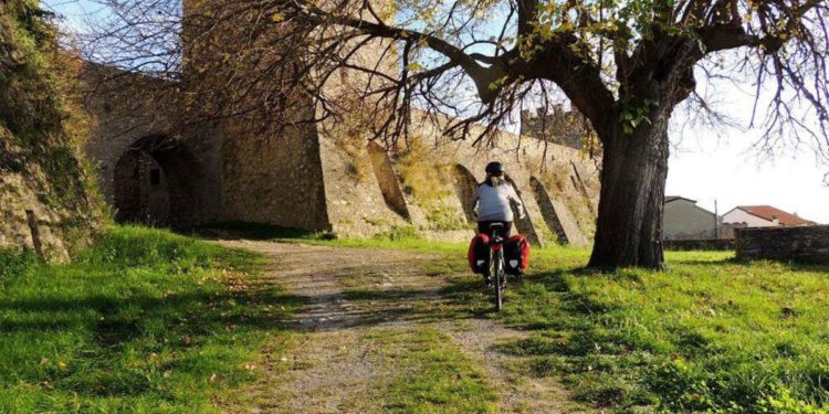In Italia è boom dei viaggi in bici, quest’anno 8 milioni di cicloturisti