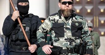 Ucraina, mistero Kadyrov: per gli 007 di Kiev è in “gravi condizioni”