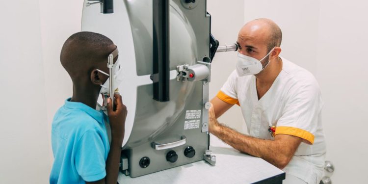 Due fratellini recuperano la vista grazie alla terapia genica