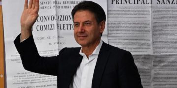 Elezioni 2022, Conte fa il pieno di voti da reddito di cittadinanza: lo dicono i numeri
