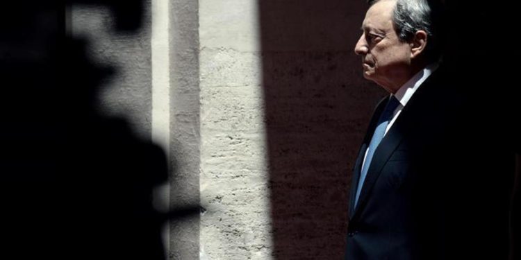Governo, “Draghi non ha stretto alcun patto a garanzia Meloni in Ue”