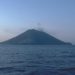 Stromboli, piccole esplosioni e lapilli su Sciara del Fuoco
