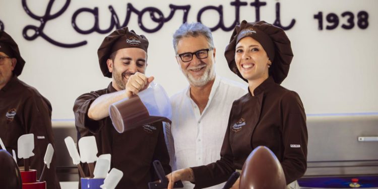 Dalla cioccolata di Fazio al vino di Sting, le star che ci prendono per la gola