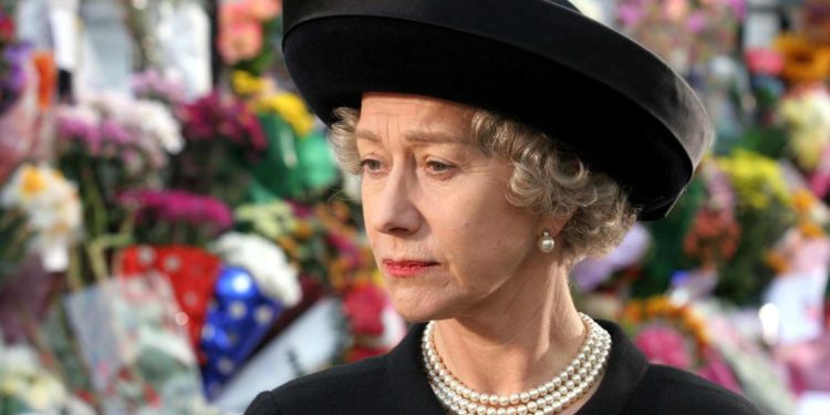 Elisabetta, da ‘The Queen’ a ‘The Crown’: la regina raccontata in film e serie tv