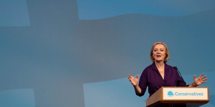 Gran Bretagna, Liz Truss è la nuova premier