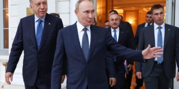 Ucraina, Putin: “Pronti a negoziati con Kiev, ma condizioni cambiano”