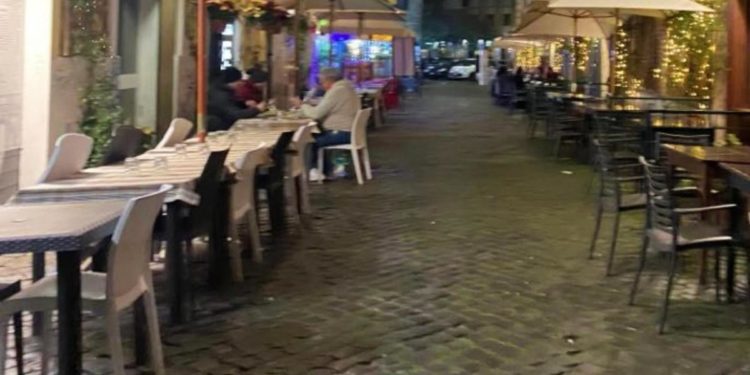 Caro energia, “un ristorante su tre rischia di chiudere”