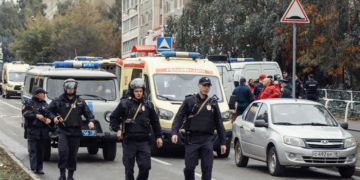 Russia, almeno 17 le vittime nella sparatoria a scuola