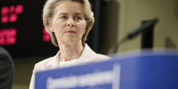 Pnrr, von der Leyen: “Italia continui buon lavoro”