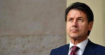 Conte si è operato: “Decorso regolare, ancora qualche giorno di convalescenza e si riparte”