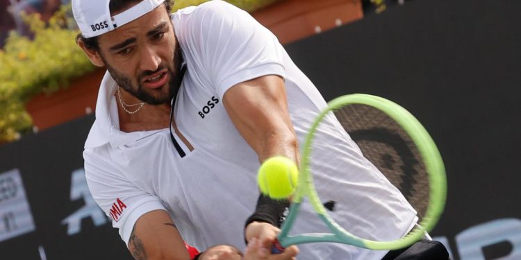 Atp Vienna 2022, Berrettini salta torneo