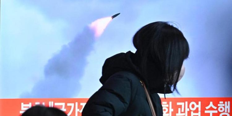 Nordcorea lancia altro missile balistico: settima volta in 2 settimane