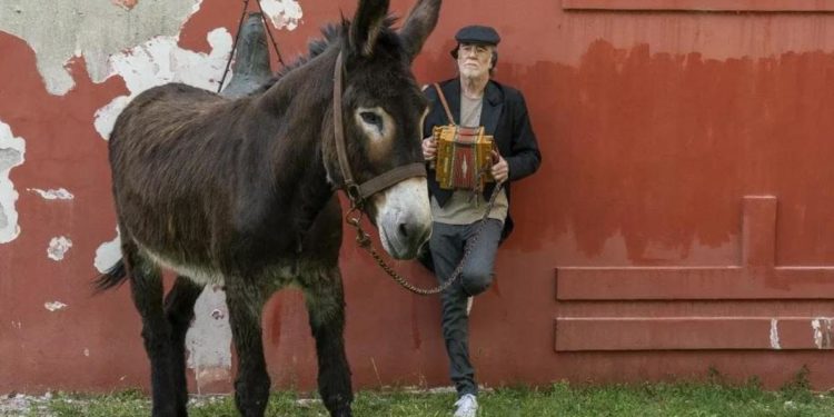 Mimmo Paladino: “La Divina Cometa è il mio film di Natale”