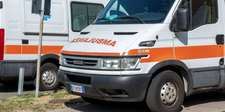 Napoli, mandragora al posto spinaci: molti intossicati, uno è grave