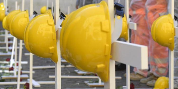 Incidente sul lavoro, operaio morto in cantiere sisma ad Arquata