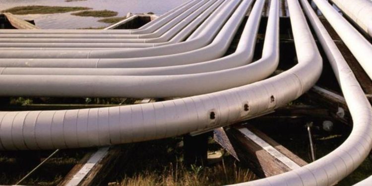 Perdita da oleodotto che porta petrolio da Russia in Europa