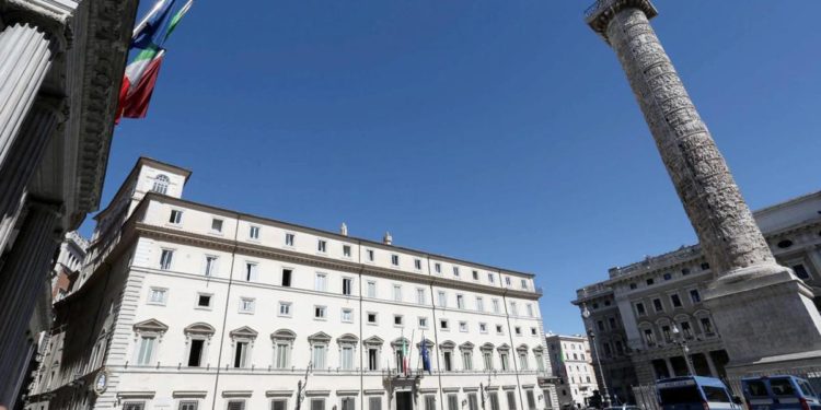 Governo, Meloni va chiamata “signor presidente del Consiglio”