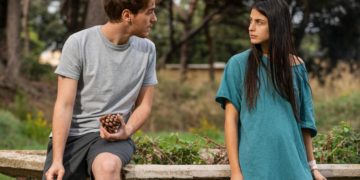 Su Netflix ‘Tutto chiede salvezza’: dentro il disagio psichico tra dramma e humor