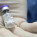 Vaccino Covid, Ema: mestruazioni abbondanti in avvertenze Pfizer e Moderna