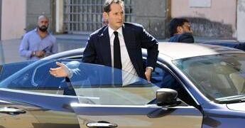 Eredità Agnelli, gip respinge richiesta messa alla prova per Elkann: atti tornano a pm