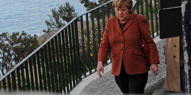 Frana Ischia, Merkel: “Affezionata all’isola, in lutto per le vittime”
