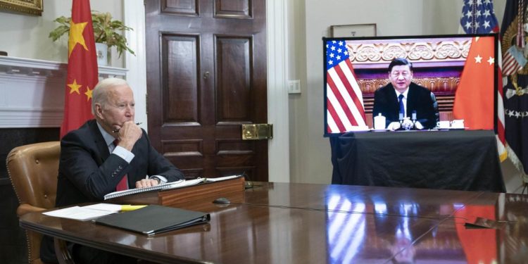 Usa-Cina, oggi l’incontro tra Biden e Xi Jinping