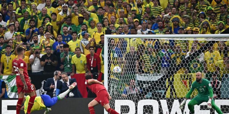 Mondiali Qatar 2022, Brasile-Serbia 2-0