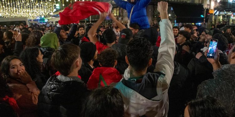 Mondiali Qatar 2022, incidenti a Bruxelles dopo la vittoria del Marocco
