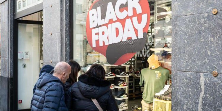 Black Friday, è allarme truffe sul web