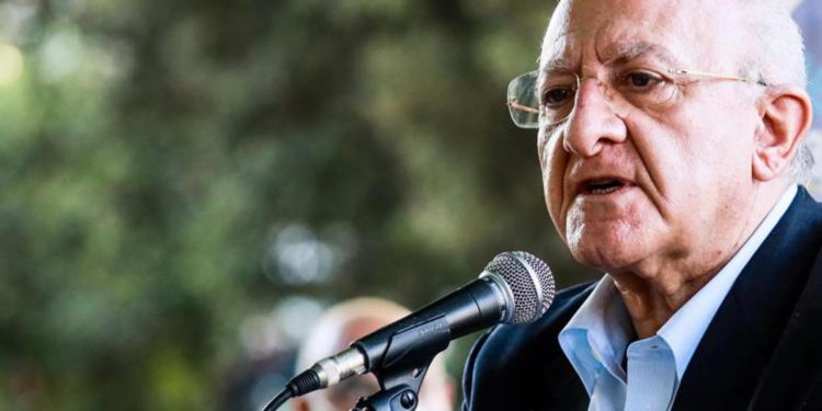 Trivelle, De Luca: “Campania non le accetterà nei golfi di Napoli e Salerno”