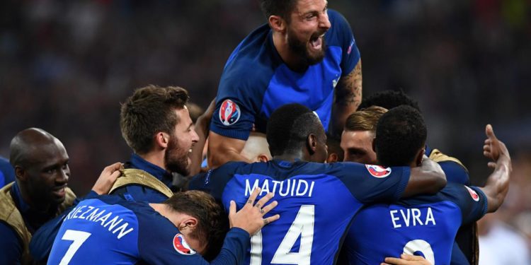 Qatar 2022, Giroud rincorre la storia contro la Danimarca: può battere record Henry