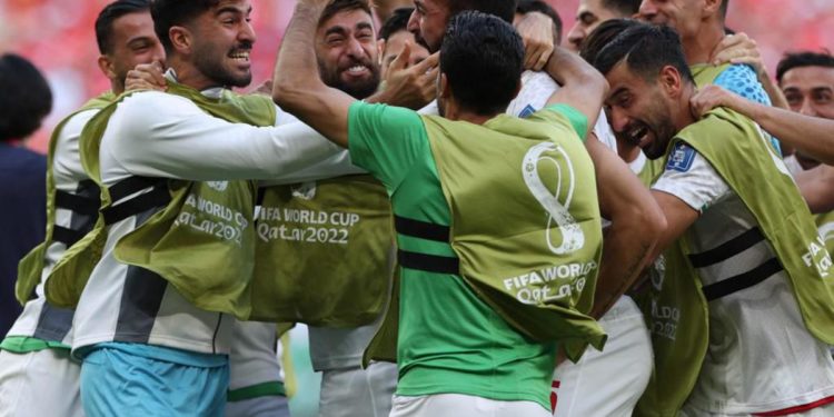 Mondiali Qatar 2022, Galles-Iran 0-2