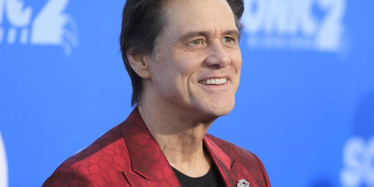 Ucraina, Russia vieta ingresso a 100 canadesi: c’è anche Jim Carrey