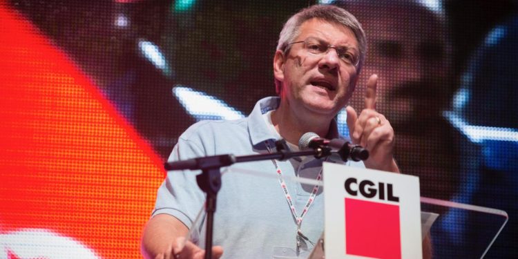 Manovra 2023, Landini: “Giudizio negativo, governo non ci ascolta”