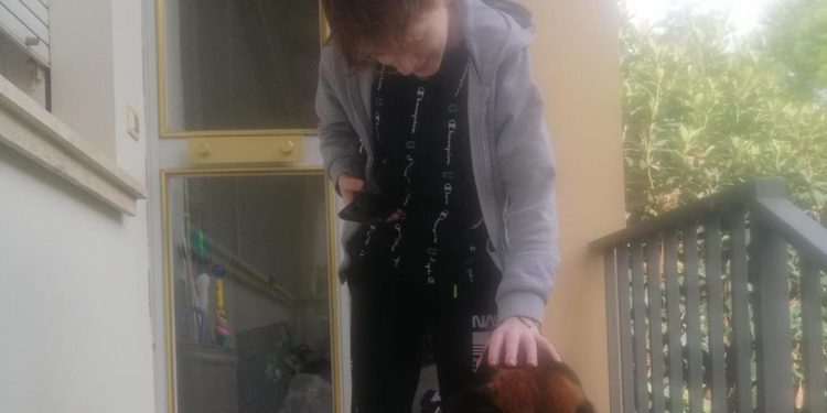 Lorenzo Bastelli, oggi i funerali del 14enne morto per il sarcoma di Ewing