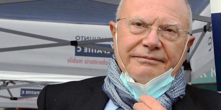 Influenza e covid, Galli: “Doppio vaccino sacrosanta indicazione”