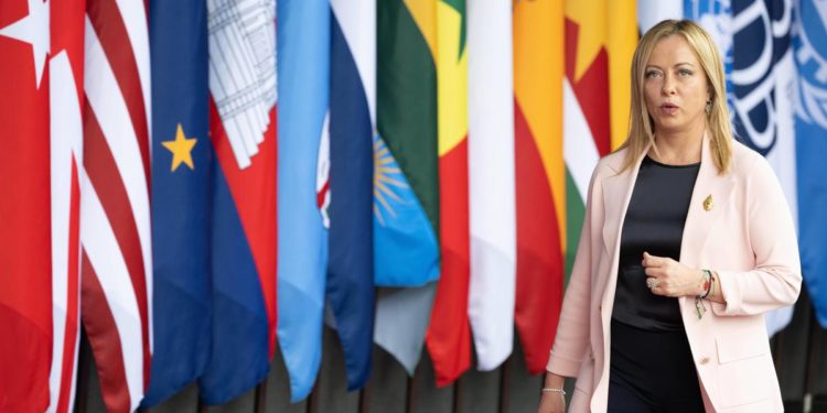 G20, Meloni vede Biden. Per ora nessun incontro con Macron