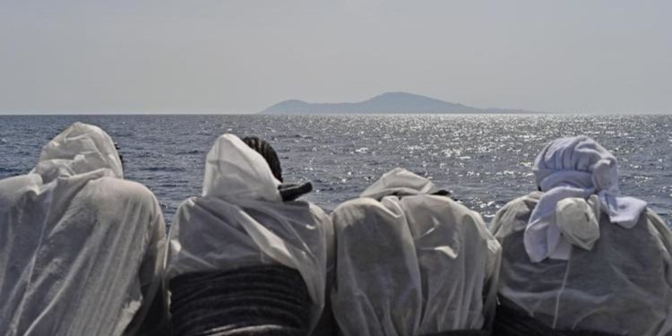 Migranti, Frontex: arrivi illegali cresciuti del 73% nel 2022