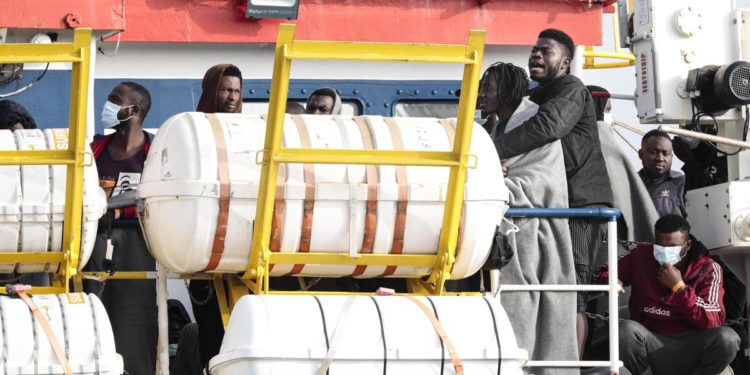 Migranti, sindaco Pozzallo: “Reazione Francia spropositata ma ora Italia isolata”