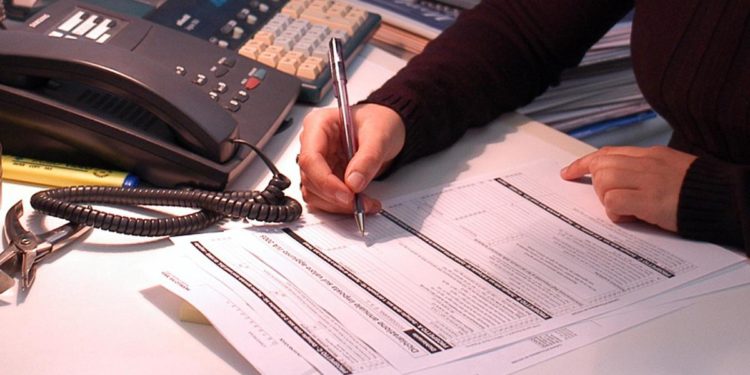 Manovra, la flat tax premia i lavoratori autonomi. E i dipendenti?