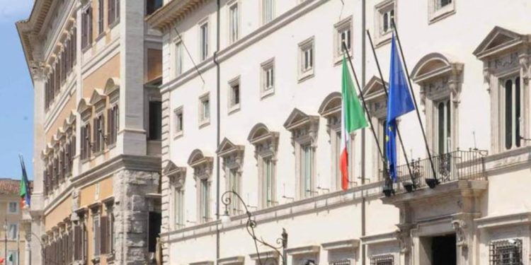 Decreto Aiuti quater, dal Superbonus al tetto contante: le misure