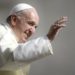 Il Papa loda l’Italia: “Volontariato vostra caratteristica, tra le cose più belle”