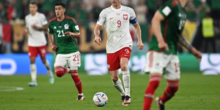 Qatar 2022, Messico-Polonia 0-0: Ochoa para rigore di Lewandowski